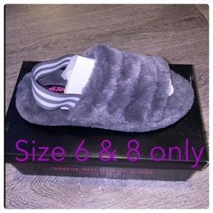 Fluffy furry slides/sandals